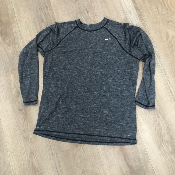 Nike Other - Nike long sleeve